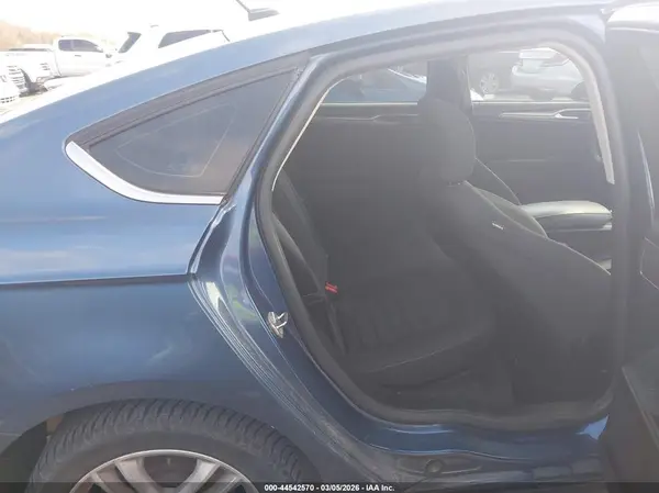 3FA6P0H73JR186423 2018 FORD FUSION - Image 8