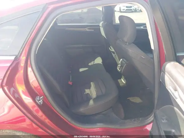 3FA6P0H73JR190018 2018 FORD FUSION - Image 8