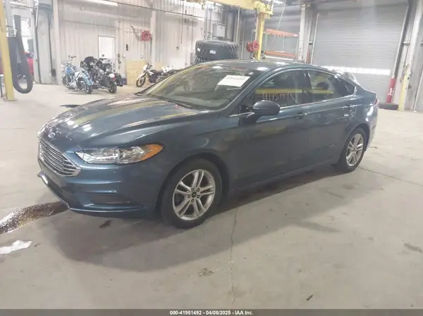 3FA6P0H73JR191105 2018 FORD FUSION - Image 2