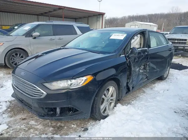 3FA6P0H73JR194652 2018 FORD FUSION - Image 2