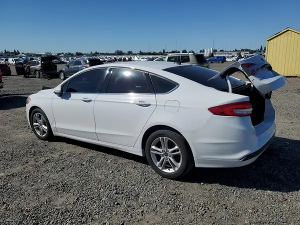 3FA6P0H73JR270497 2018 FORD FUSION - Image 2