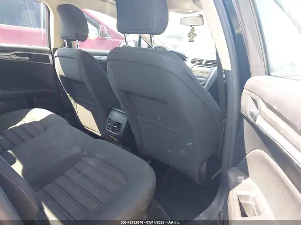 3FA6P0H73JR272640 2018 FORD FUSION - Image 8