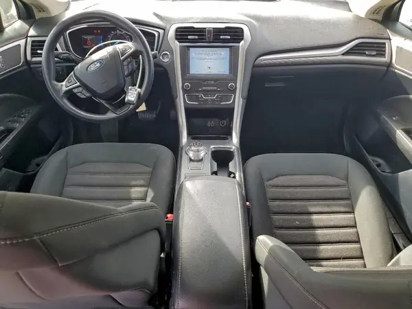 3FA6P0H73KR210057 2019 FORD FUSION - Image 8