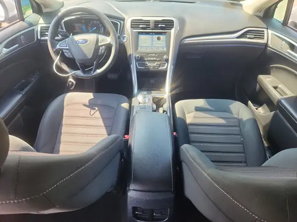 3FA6P0H73KR243236 2019 FORD FUSION - Image 8