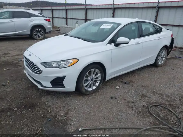 3FA6P0H73LR138990 2020 FORD FUSION - Image 2