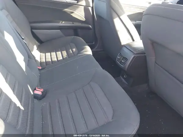 3FA6P0H73LR155577 2020 FORD FUSION - Image 8