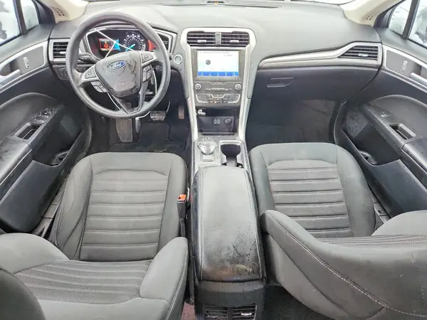 3FA6P0H73LR210786 2020 FORD FUSION - Image 8