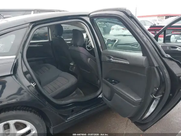 3FA6P0H74GR103106 2016 FORD FUSION - Image 8