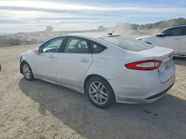 3FA6P0H74GR117183 2016 FORD FUSION - Image 2