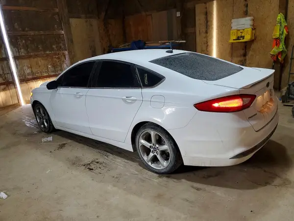 3FA6P0H74GR144142 2016 FORD FUSION - Image 2