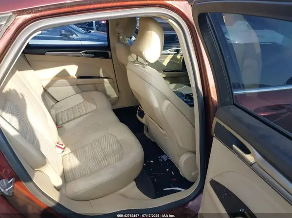 3FA6P0H74GR195639 2016 FORD FUSION - Image 8
