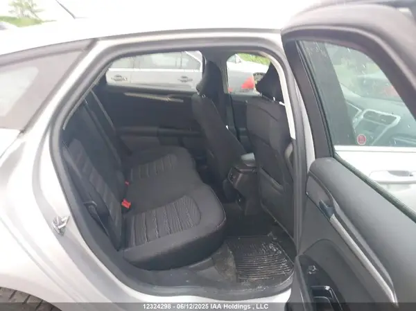 3FA6P0H74GR220572 2016 FORD FUSION - Image 8