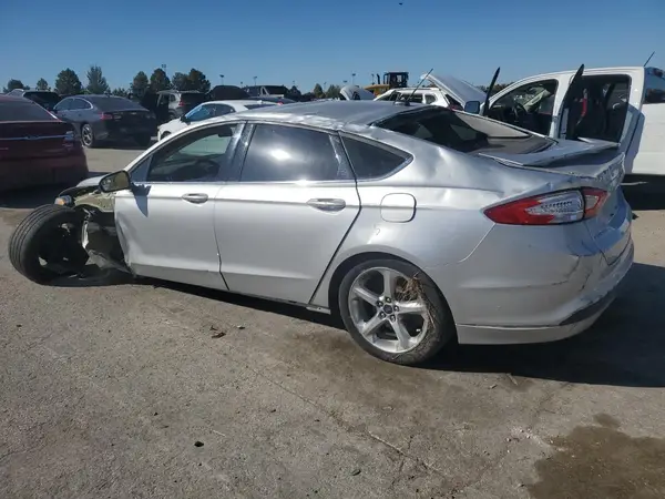 3FA6P0H74GR246282 2016 FORD FUSION - Image 2
