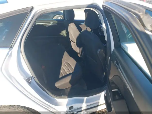 3FA6P0H74GR266581 2016 FORD FUSION - Image 8