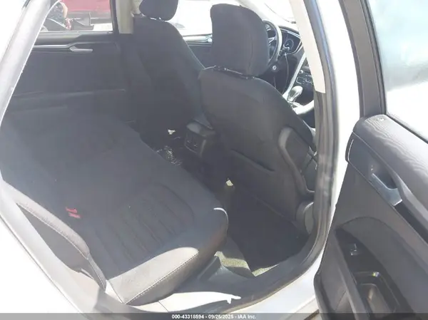 3FA6P0H74GR290136 2016 FORD FUSION - Image 8
