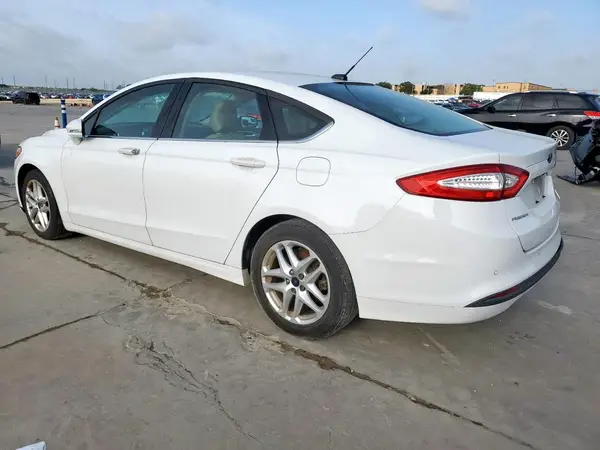 3FA6P0H74GR301975 2016 FORD FUSION - Image 2