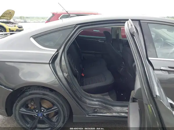 3FA6P0H74GR314841 2016 FORD FUSION - Image 8
