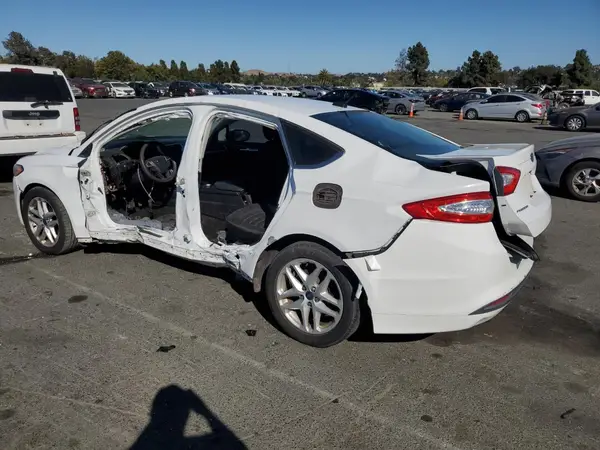 3FA6P0H74GR330182 2016 FORD FUSION - Image 2