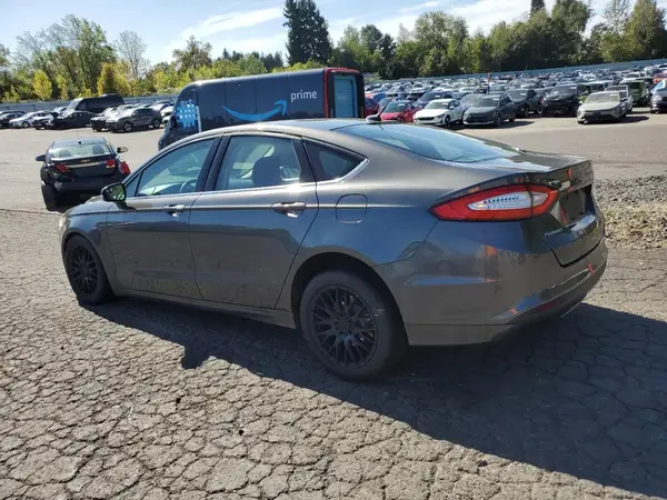 3FA6P0H74GR330585 2016 FORD FUSION - Image 2