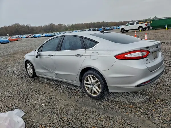 3FA6P0H74GR345863 2016 FORD FUSION - Image 2