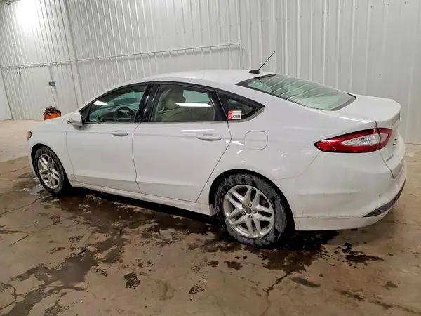 3FA6P0H74GR346303 2016 FORD FUSION - Image 2