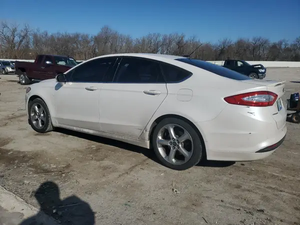 3FA6P0H74GR396201 2016 FORD FUSION - Image 2