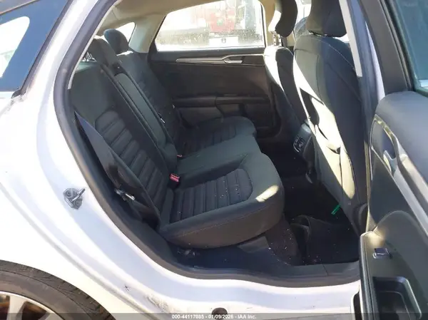 3FA6P0H74HR102488 2017 FORD FUSION - Image 8