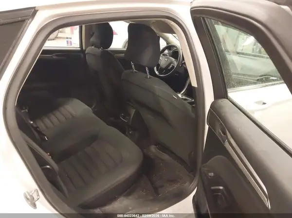 3FA6P0H74HR106265 2017 FORD FUSION - Image 8