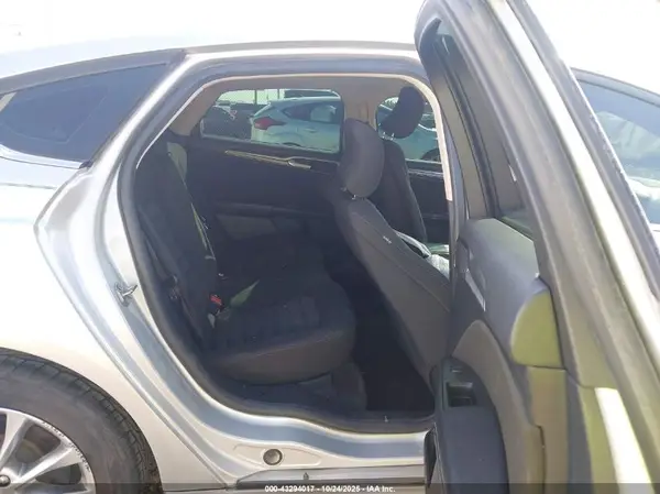 3FA6P0H74HR109828 2017 FORD FUSION - Image 8