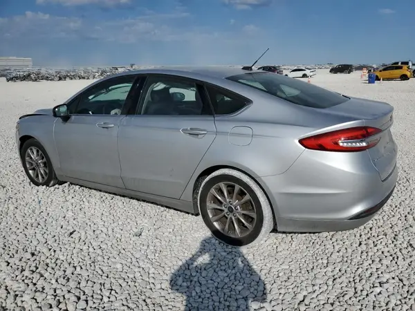 3FA6P0H74HR112633 2017 FORD FUSION - Image 2