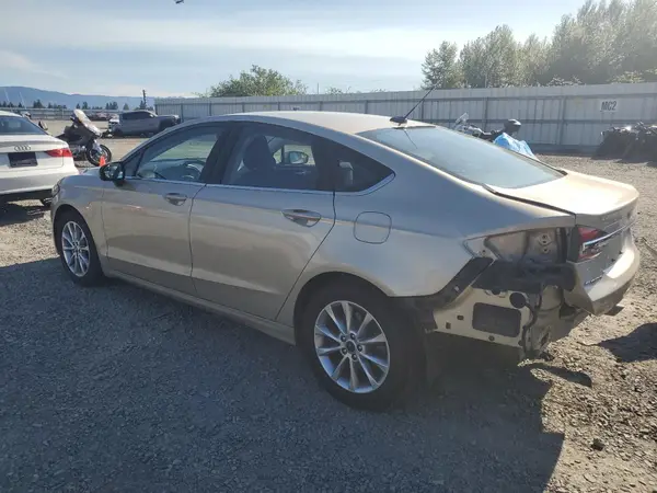 3FA6P0H74HR116620 2017 FORD FUSION - Image 2