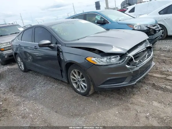 3FA6P0H74HR125124 2017 FORD FUSION - Image 1