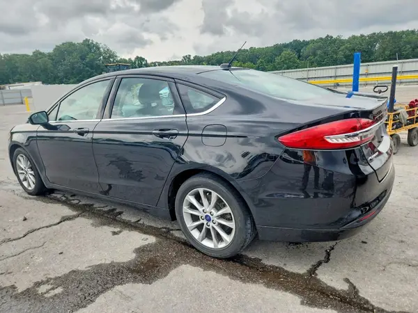 3FA6P0H74HR125317 2017 FORD FUSION - Image 2