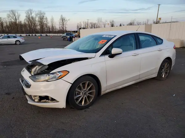 3FA6P0H74HR142778 2017 FORD FUSION - Image 1
