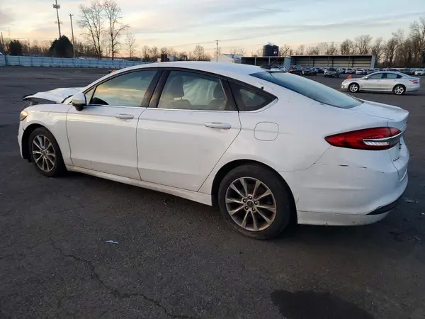 3FA6P0H74HR142778 2017 FORD FUSION - Image 2