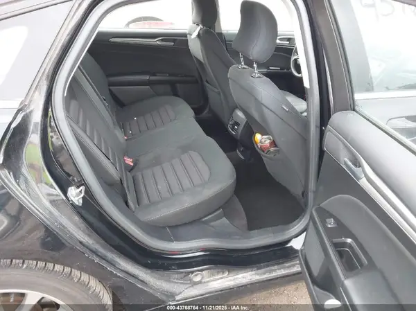 3FA6P0H74HR156065 2017 FORD FUSION - Image 8