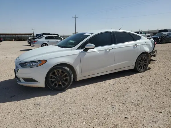 3FA6P0H74HR163002 2017 FORD FUSION - Image 1