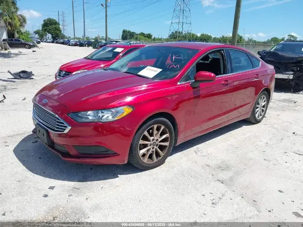 3FA6P0H74HR193925 2017 FORD FUSION - Image 2