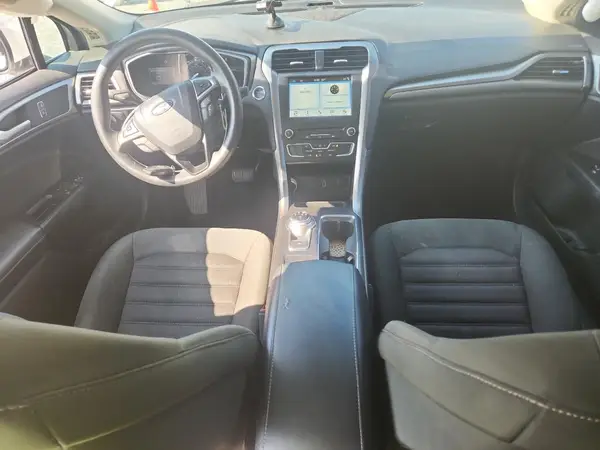 3FA6P0H74HR211968 2017 FORD FUSION - Image 8