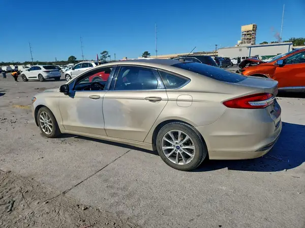 3FA6P0H74HR212103 2017 FORD FUSION - Image 2