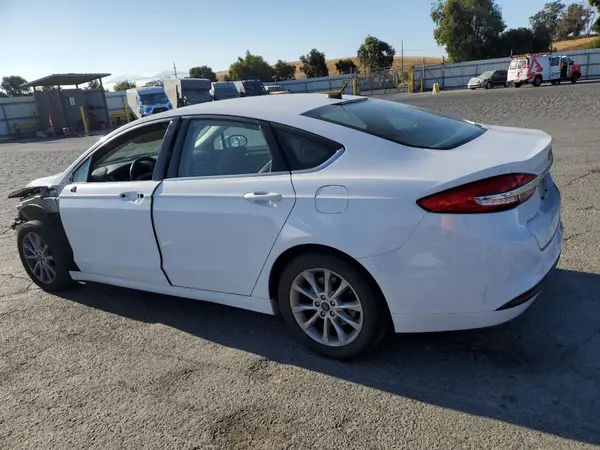 3FA6P0H74HR216071 2017 FORD FUSION - Image 2