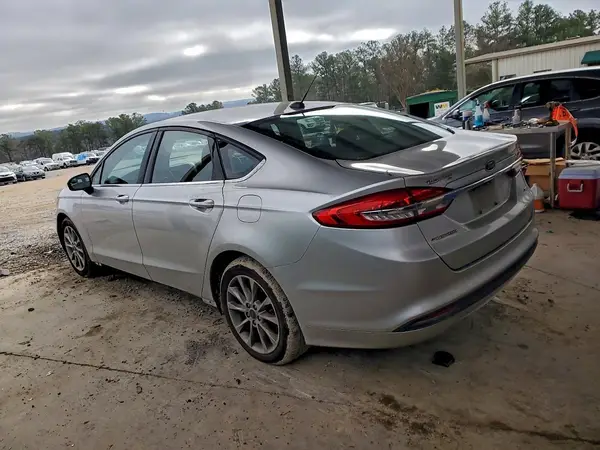 3FA6P0H74HR220105 2017 FORD FUSION - Image 2