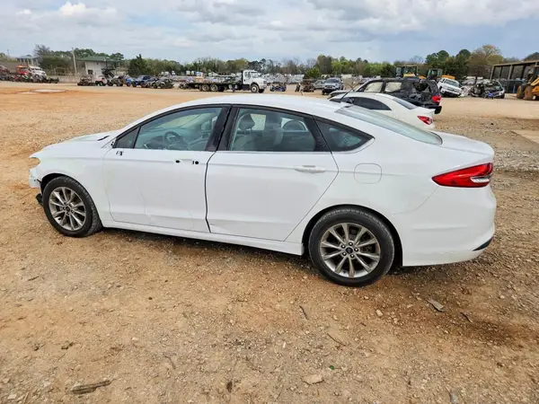 3FA6P0H74HR224400 2017 FORD FUSION - Image 2