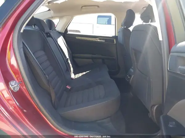 3FA6P0H74HR248082 2017 FORD FUSION - Image 8