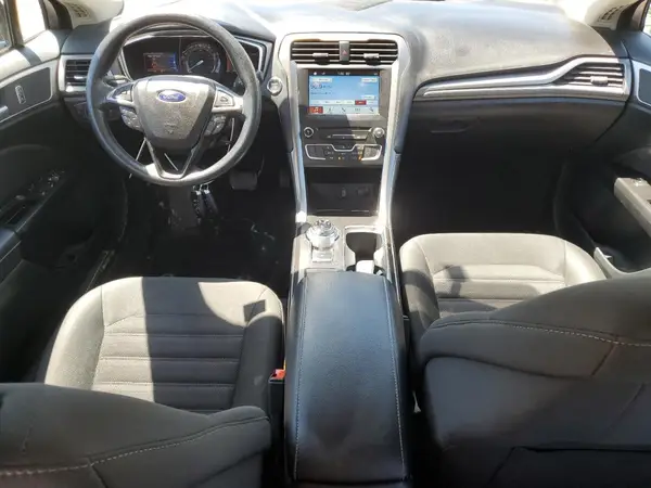 3FA6P0H74HR250821 2017 FORD FUSION - Image 8