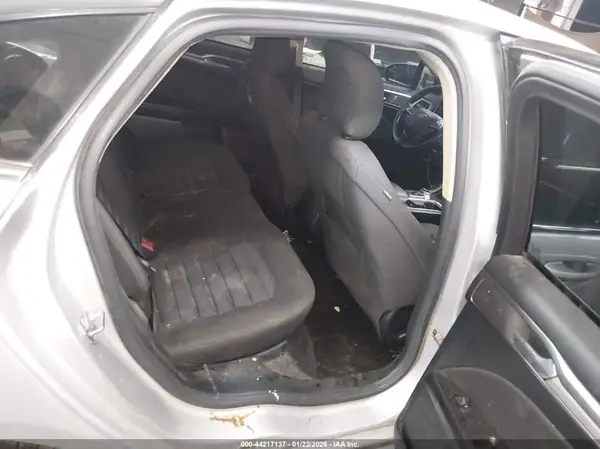3FA6P0H74HR254741 2017 FORD FUSION - Image 8