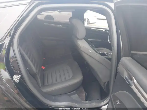 3FA6P0H74HR307325 2017 FORD FUSION - Image 8