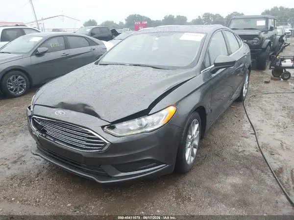 3FA6P0H74HR333956 2017 FORD FUSION - Image 2
