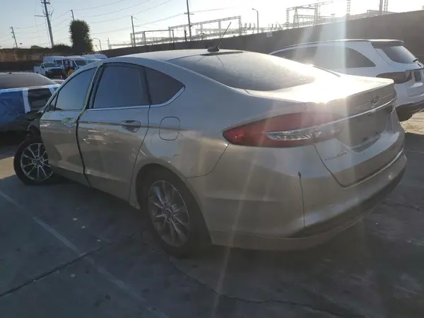 3FA6P0H74HR334816 2017 FORD FUSION - Image 2