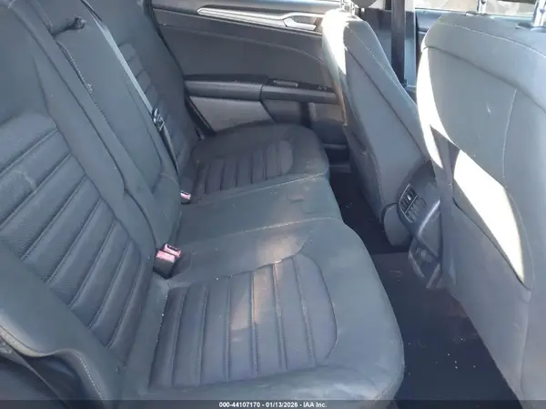 3FA6P0H74HR337358 2017 FORD FUSION - Image 8